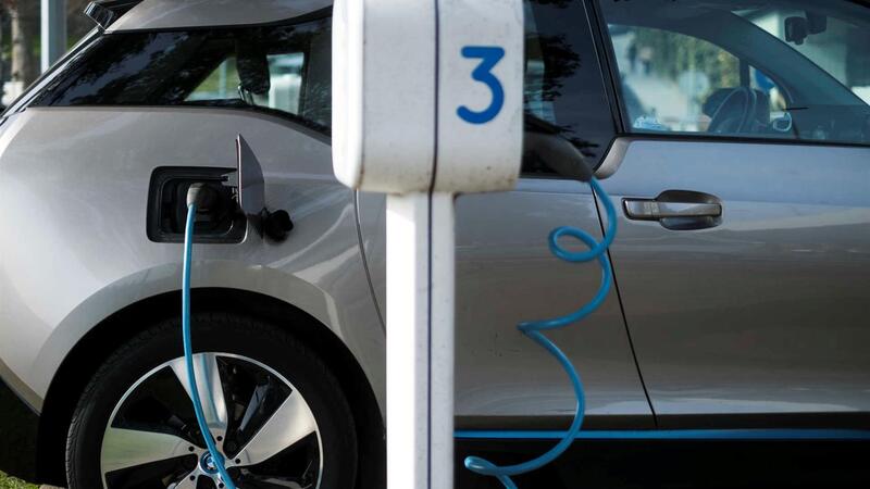 You are currently viewing Galp quer pôr carros elétricos a injetar energia na rede ...